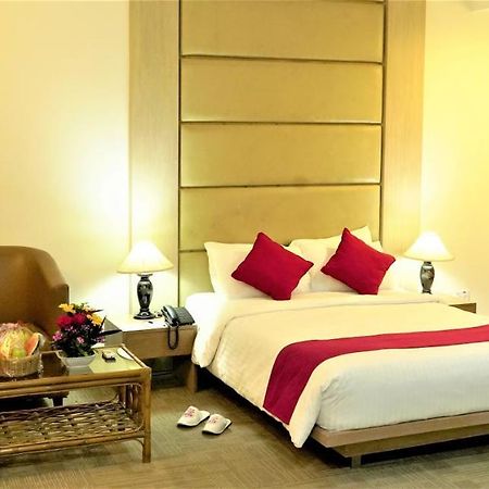 Asia Pacific Hotel Dhaka Ngoại thất bức ảnh