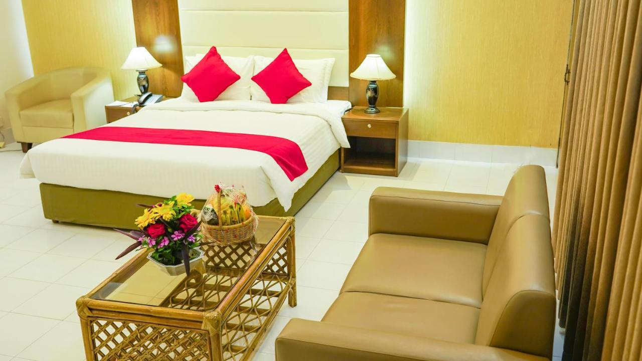 Asia Pacific Hotel Dhaka Ngoại thất bức ảnh