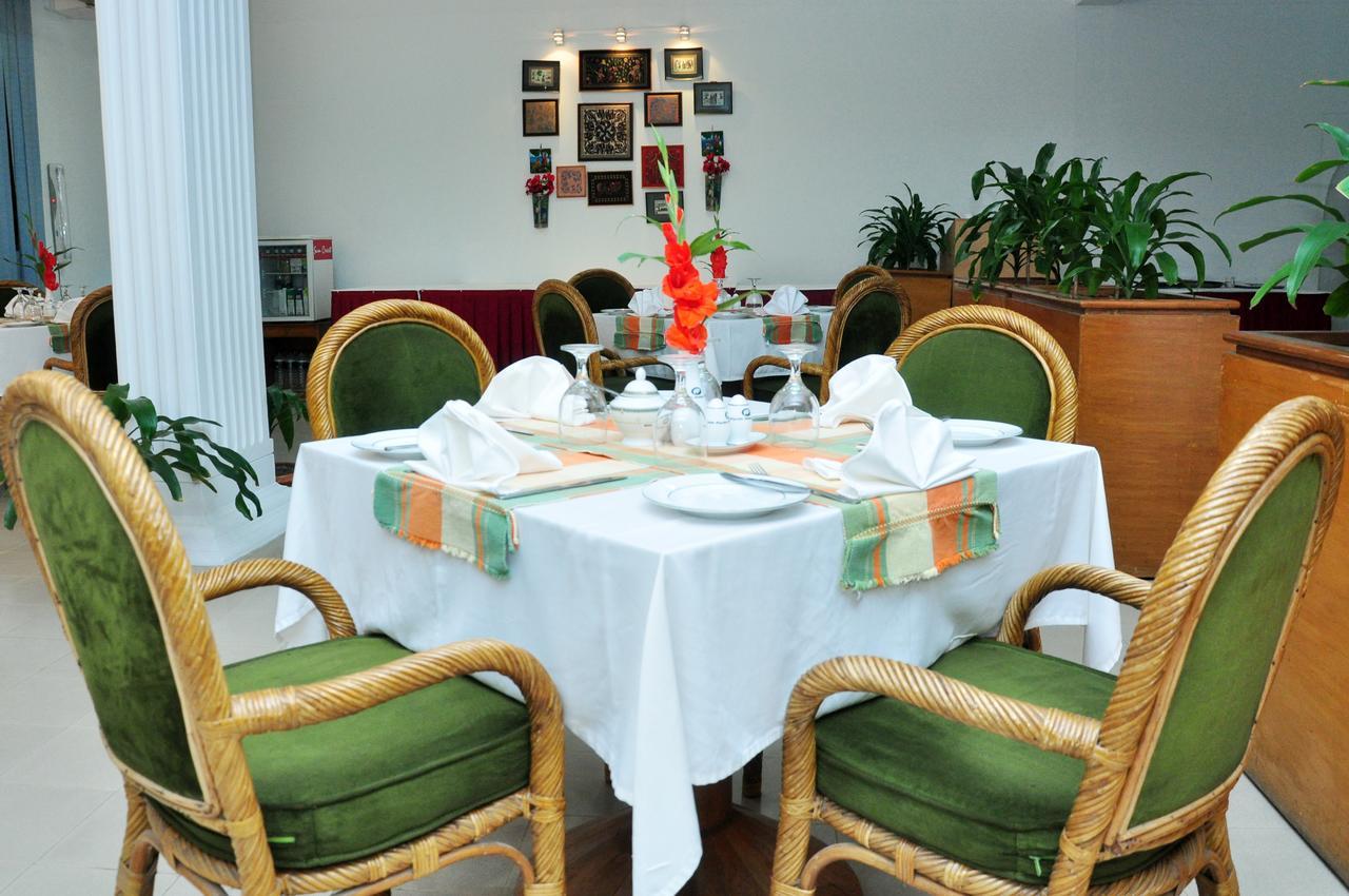 Asia Pacific Hotel Dhaka Ngoại thất bức ảnh